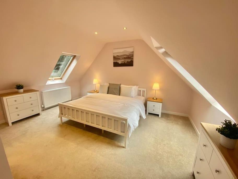 Charming 3/4 Bedroom Semi-Detached Cottage. Carberry Εξωτερικό φωτογραφία